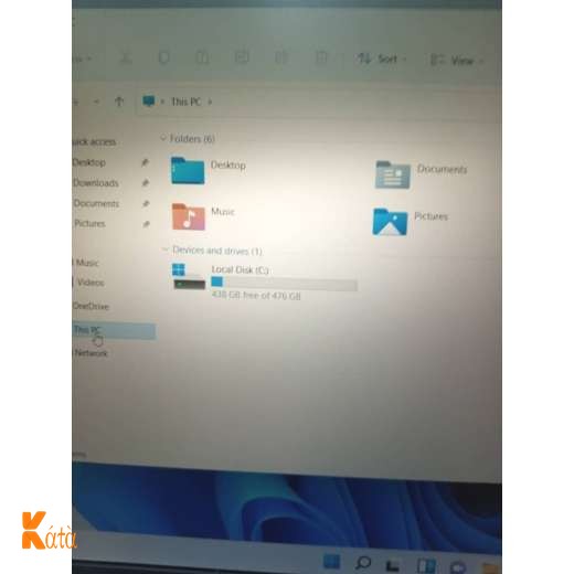 Hp Elitebook 1050 g1`s image