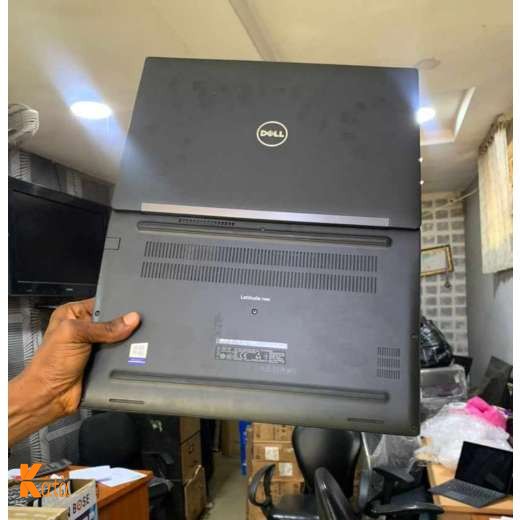 Dell Latitude 7480`s image